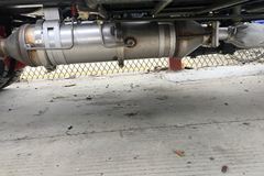 南骏汽车 瑞吉 87马力 3.92米单排厢式轻卡(NJA5040XXYEDE28V)