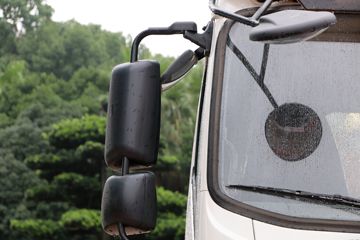 ���� ˧��Q9 180���� 7.66����ʽ�ػ���ͼƬ