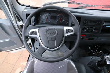 ���� ˧��Q9 180���� 7.66����ʽ�ػ���ͼƬ