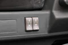 江淮 帅铃Q9 180马力 7.66米厢式载货车(HFC5162XXYP70K1E3V)