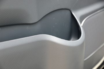 ���� ˧��Q3 ȫ�ܰ� 152���� 3.145��˫�������ῨͼƬ