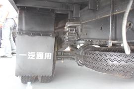 501&nbsp;载货车底盘                                                图片