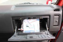 501&nbsp;载货车驾驶室                                               图片