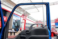 一汽通用 501-K系列 120马力 4X2 4.8米排半栏板载货车(CA1102PK26L3R5-3)