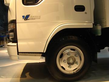 ���� ��ʮ��600P 130���� 4X2 5.1�׵�����ʽ�ػ���ͼƬ