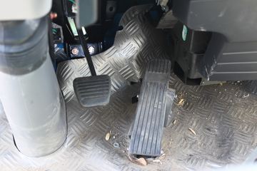 ���� ����II�п� 158���� 4X2 �����ػ���(HFC1162K1R1GZT)ͼƬ