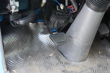 ���� ����II�п� 158���� 4X2 �����ػ���(HFC1162K1R1GZT)ͼƬ