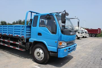 江淮 骏铃W470 140马力 4X2 6.2米排半栏板载货车(HFC1120P91K2D4)