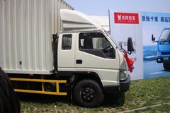 江铃 凯威中卡 156马力 4X2 6.1米排半厢式载货车(JX5090XXYXPRC2)