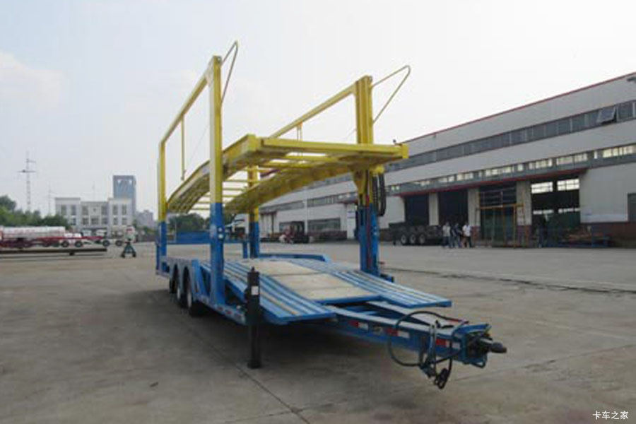 中集牌 12米中置轴车辆运输半挂车