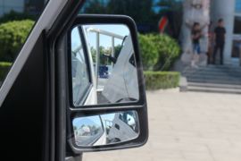 风云&nbsp;载货车驾驶室                                               图片