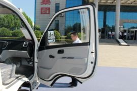 风云&nbsp;载货车驾驶室                                               图片