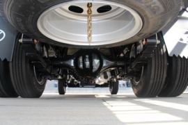 风云&nbsp;载货车底盘                                                图片