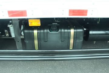 Ծ ԽC500-33 150 4.18׵ʽῨ(SH5042XXYZFDCWZ3)ͼƬ