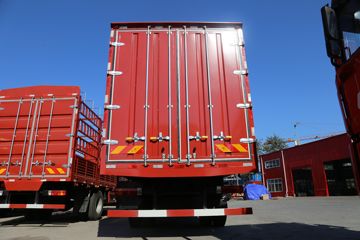 һ����� J6M�ؿ� 280���� 6X2 9.5����ʽ�ػ���(CA5250XXYP63K1L6T3E5)ͼƬ