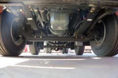 一汽解放 J6M重卡 280马力 6X2 9.5米厢式载货车(CA5250XXYP63K1L6T3E5)