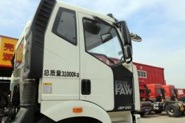 一汽解放底盘&nbsp;混凝土搅拌车外观                                                图片