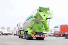 一汽解放 J6P 390马力 8X4 5.2方混凝土搅拌车(凌宇牌)(CLY5315GJB36E5)