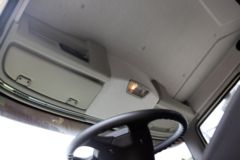 一汽解放 J6P 390马力 8X4 5.2方混凝土搅拌车(凌宇牌)(CLY5315GJB36E5)