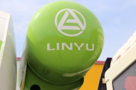 一汽解放底盘&nbsp;混凝土搅拌车上装                                                图片