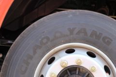 青岛解放 JH6重卡 350马力 8X4 9.5米仓栅式载货车(CA5310CCYP25K2L7T4E5A80)