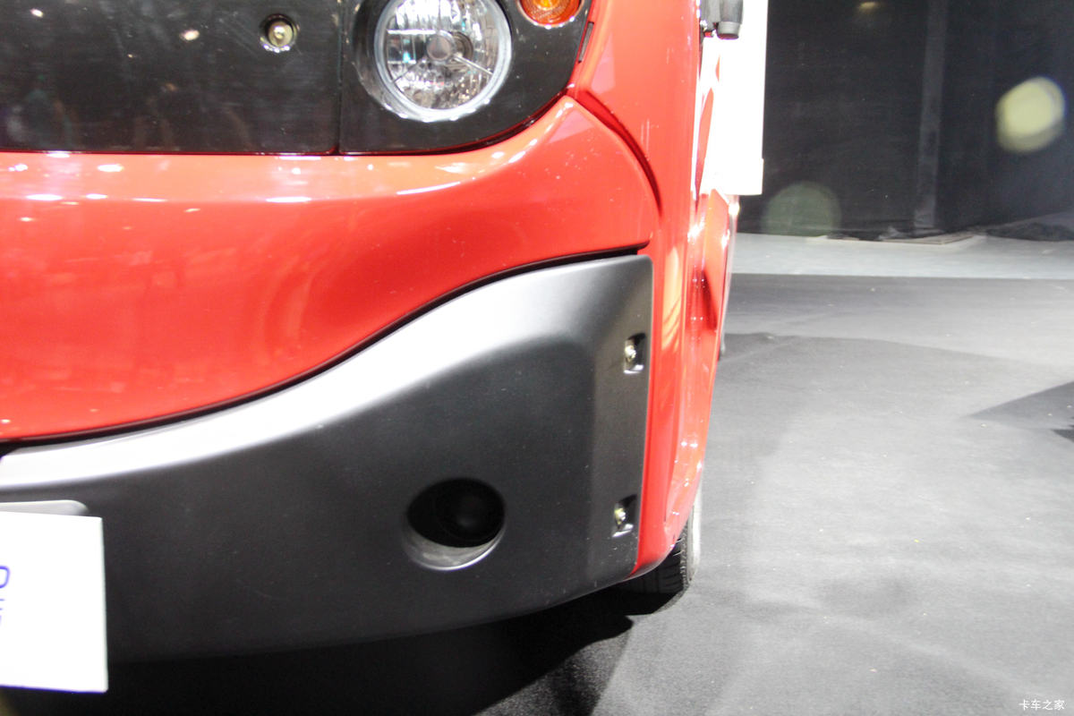 �ݴ����� ��ͼMetroII 2.55T 4X2 3.1�׵��Ŵ��綯��ʽ�Ῠ40kWh���