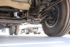 跃进 上骏X500-33 143马力 3.74米排半栏板轻卡(SH1042KFDCWZ4)