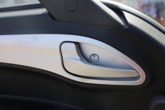 江淮 骏铃E3 120马力 3.2米双排栏板轻卡(HFC1041R93K1C2V)