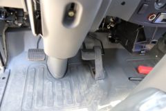 跃进 小福星S50 95马力 柴油 2.37米双排栏板小卡(SH1032PBBNS1)