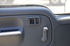 跃进 小福星S50 95马力 柴油 2.37米双排栏板小卡(SH1032PBBNS1)