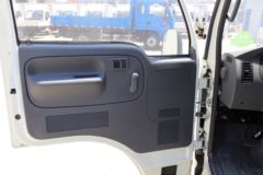 跃进 小福星S50 95马力 柴油 2.37米双排栏板小卡(SH1032PBBNS1)