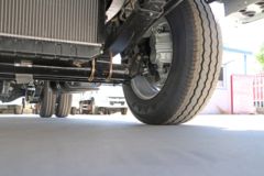 跃进 小福星S50Q 1.5L 110马力 汽油 3.65米单排栏板小卡(SH1032PEGBNZ)