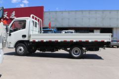 跃进 小福星S50 95马力 柴油 3.36米单排栏板小卡(SH1032PBBNZ1)