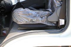 跃进 小福星S50 1.9L 95马力 柴油 3.33米单排厢式小卡(SH5032XXYPBBNZ1)