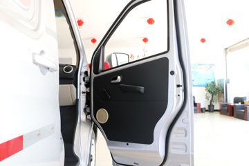 �������ͳ� ���M80 2014�� ������ 109���� 2�� 1.5Lƽ�������ŷ�ջ���ͼƬ