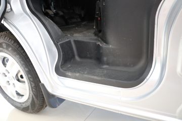 �������ͳ� ���M80 2014�� ������ 109���� 2�� 1.5Lƽ�������ŷ�ջ���ͼƬ