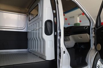 �������ͳ� ���M80 2014�� ������ 109���� 2�� 1.5Lƽ�������ŷ�ջ���ͼƬ