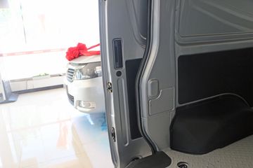 �������ͳ� ���M80 2014�� ������ 109���� 2�� 1.5Lƽ�������ŷ�ջ���ͼƬ