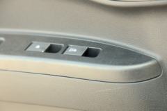 江淮 骏铃E6 156马力 3.85米排半栏板轻卡(HFC1043P91K2C2V)