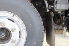 江淮 骏铃E6 156马力 3.85米排半栏板轻卡(HFC1043P91K2C2V)