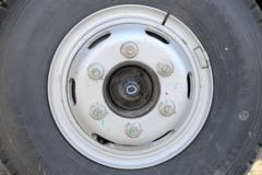 江淮 骏铃E6 156马力 3.85米排半栏板轻卡(HFC1043P91K2C2V)