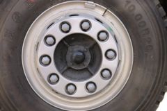 福田 瑞沃Q5 220马力 6X2 6.8米栏板载货车(BJ1255VNPHE-FA)