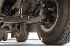 福田 瑞沃Q5 220马力 6X2 6.8米栏板载货车(BJ1255VNPHE-FA)
