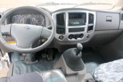 现代商用车 致道300N 116马力 3.815米排半栏板轻卡(CNJ1040EDF33V)