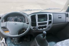 现代商用车 致道300N 116马力 3.815米排半栏板轻卡(CNJ1040EDF33V)