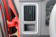 现代商用车 致道300MII 143马力 3.85米排半栏板轻卡(CNJ1040ZDB33V)