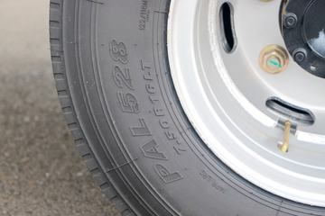 �ִ����ó� �µ�300MII 143���� 3.85���Ű������ῨͼƬ