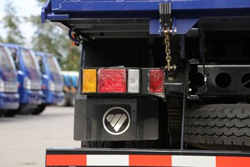 ���� ����E3 129���� 4X2 3.8����ж��ͼƬ