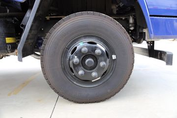 ���� ����E3 129���� 4X2 3.8����ж��ͼƬ