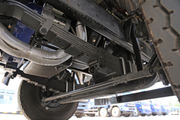 ���� ����E3 129���� 4X2 3.8����ж��ͼƬ